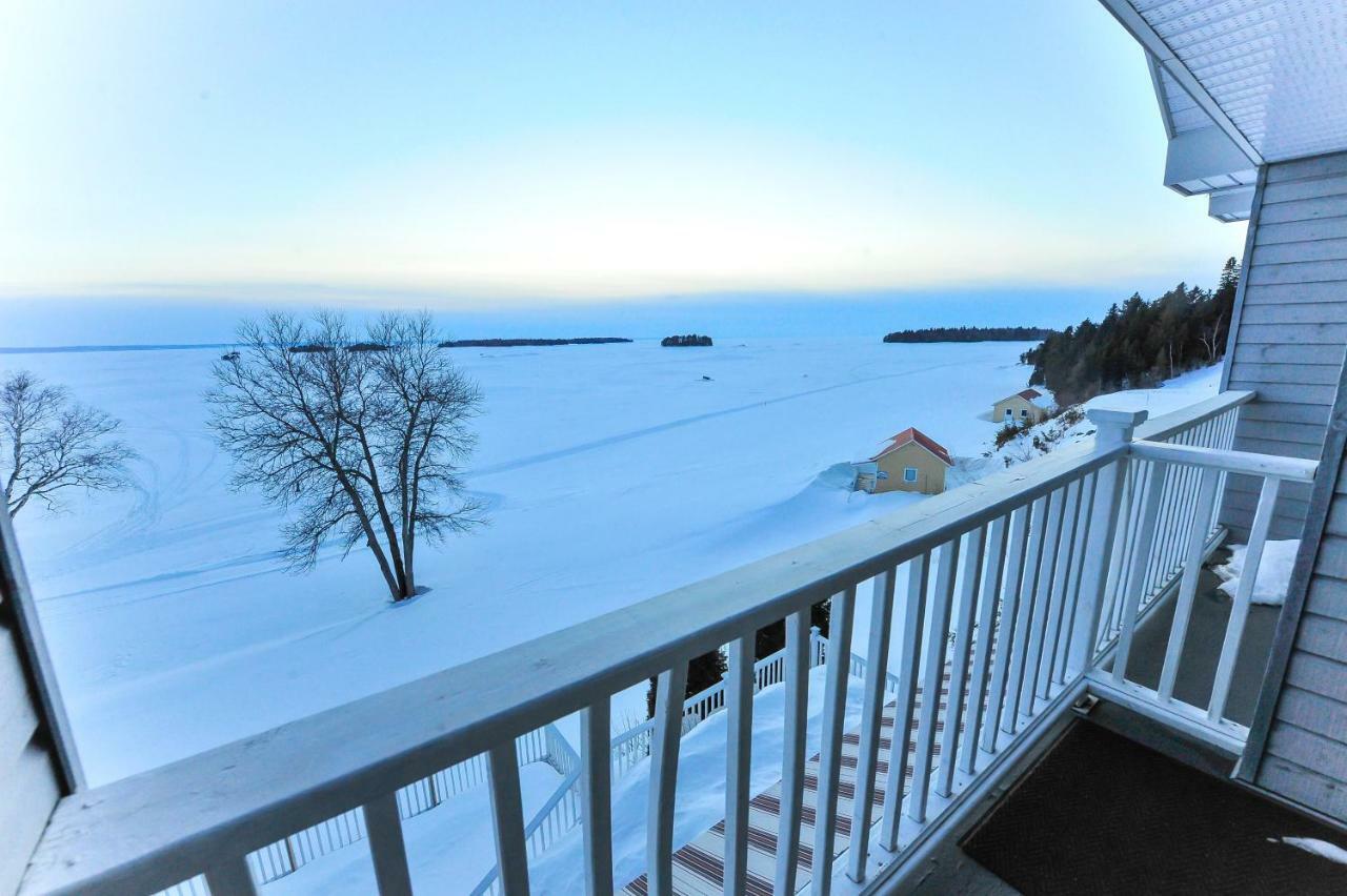 Auberge Des Îles Saint-Gédéon Exterior foto