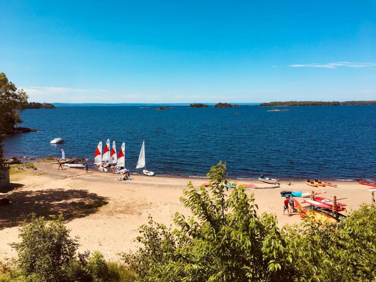 Auberge Des Îles Saint-Gédéon Exterior foto